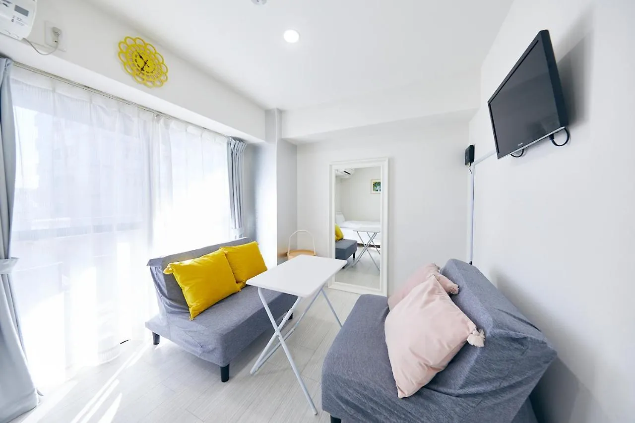 Apartment Ferienwohnung Montana Flat Yebisu Ōsaka Japan